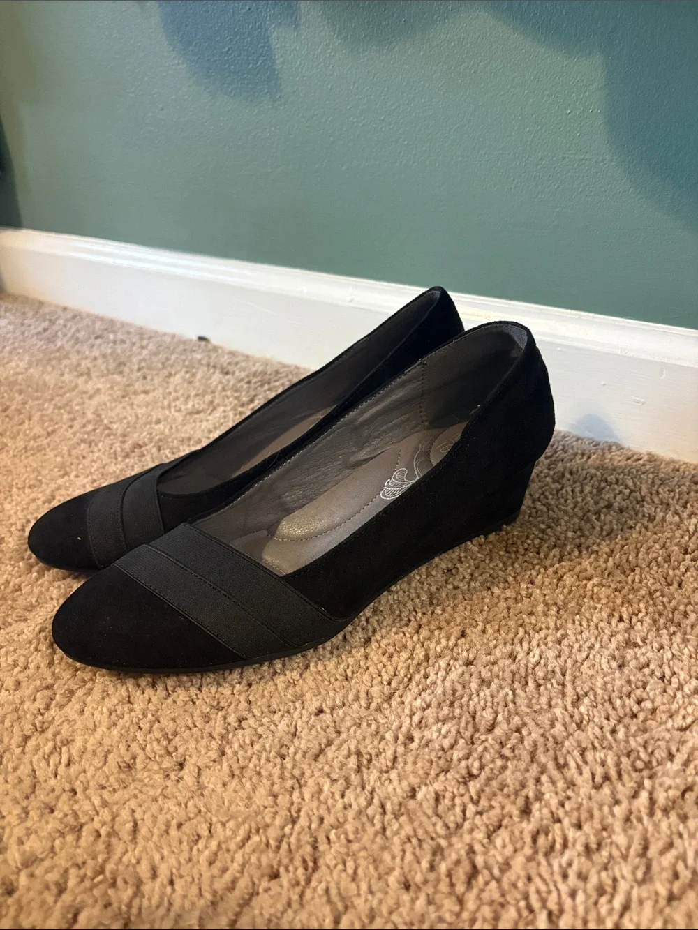 Classic Black Women's Wedge Pumps